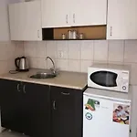 Ivet Guest - * Obzor