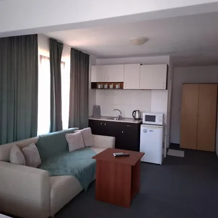 Ivet Guest - Guest house